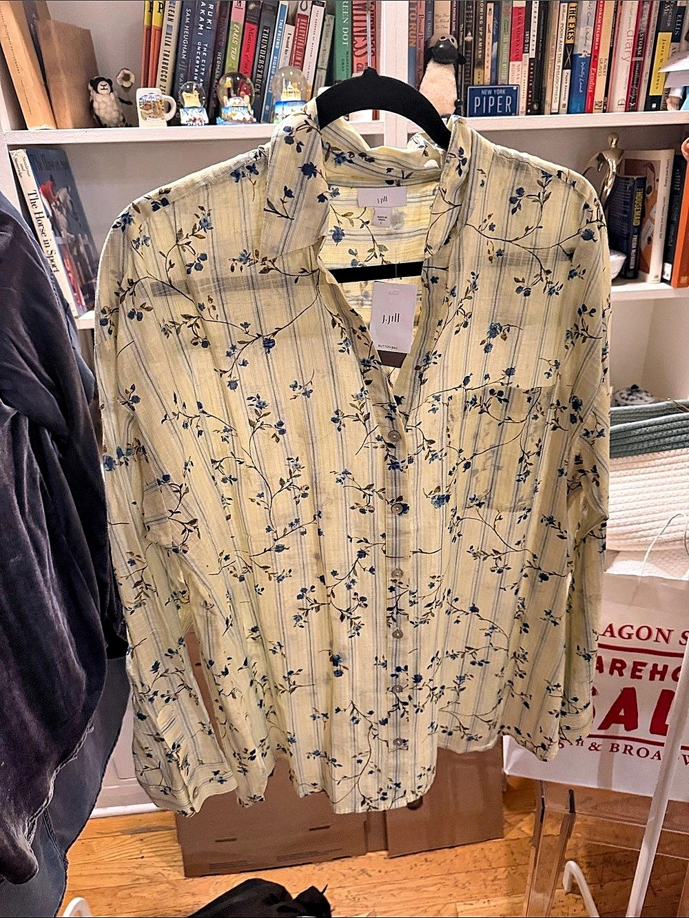 J. Jill Trailblazer Floral Button Down Blouse in Yellow Size Large NWT